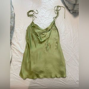 Aritzia blouse. perfect for summer. adjustable straps